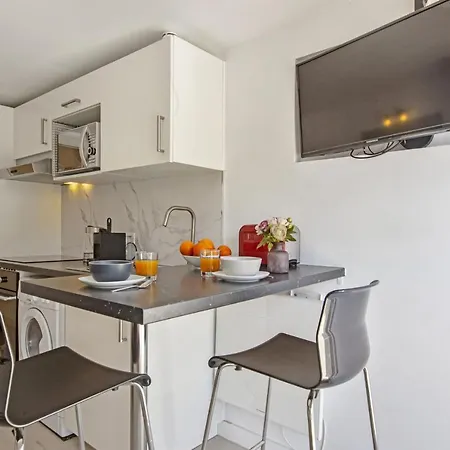 Studio Iduski - Welkeys Apartament *