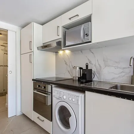 Iduski - Welkeys Apartman Biarritz